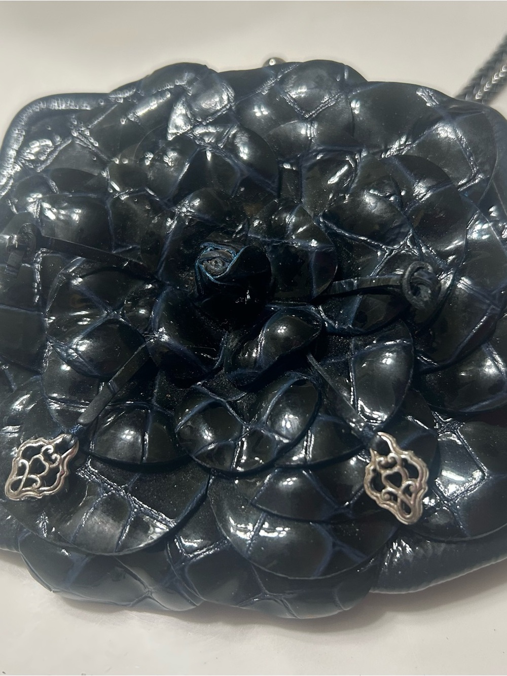 Vintage Brighton Navy blue Woven Leather Kiss Lock Crossbody Bag Chain Strap